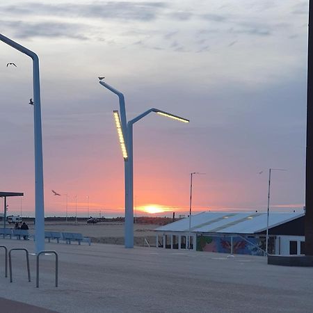 海牙Scheveningen Sea Side住宿加早餐旅馆 外观 照片